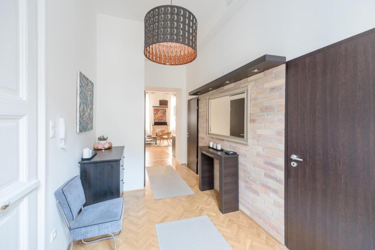 Oasis Apartments - Dohany Street I Budapeste Exterior foto